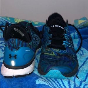 Women’s Under Armour shoes